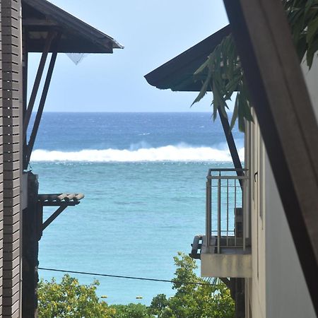 Blue Waves Beachfront Penthouse Flic-en-Flacq 外观 照片